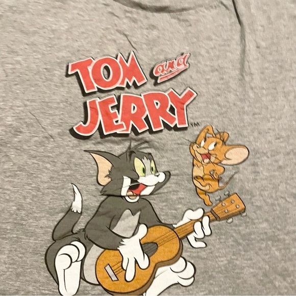 Tom and Jerry Graphic T-Shirt Women’s Oversized Size Large - Picture 2 of 16